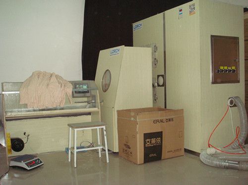 制造產業網 石油裝備供應 電腦計量充絨機 用于羽絨服裝,羽絨被等制品